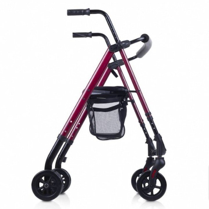 Andador con asiento TotalCare CR04