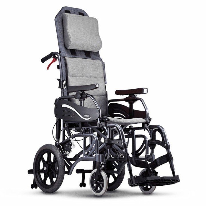 Silla de ruedas basculante de aluminio plegable 'Vip'