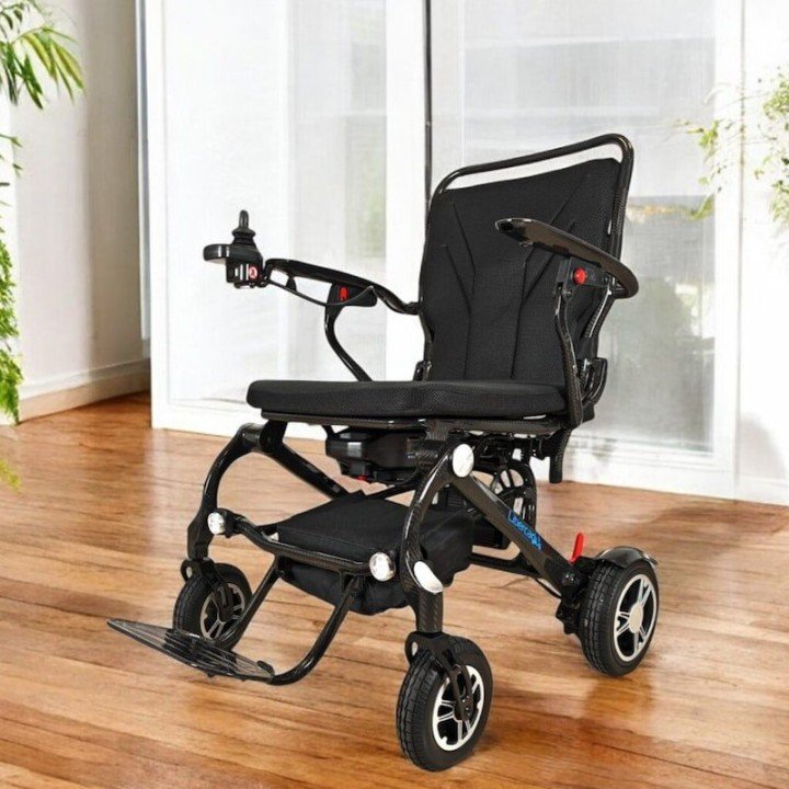 Silla de ruedas eléctrica Libercar Karbon