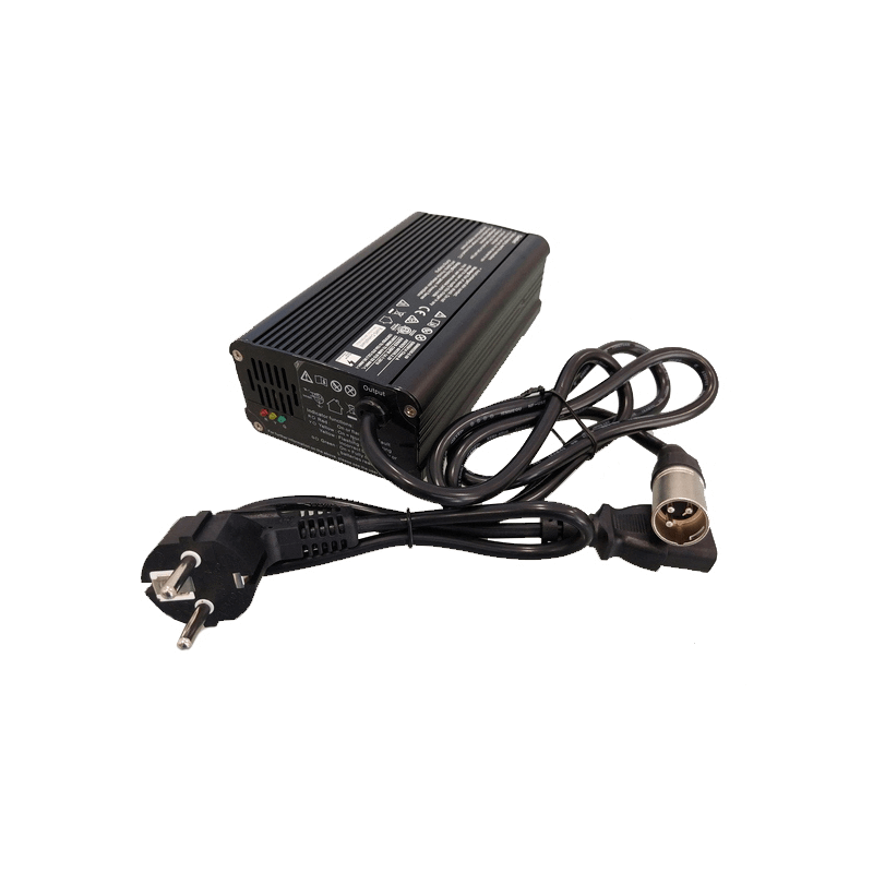 Cargador de baterías para Scooter eléctrico STERLING S425 de 6A - 24V - Ortoespaña