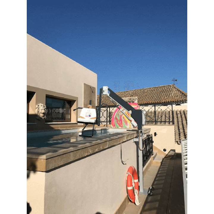 Elevador para Piscina con Batería 3800 | Envío gratis.